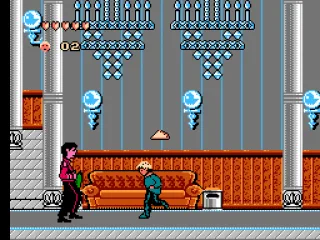 
											Jumping over those lamps will reveal secret items like that slice of pizza.