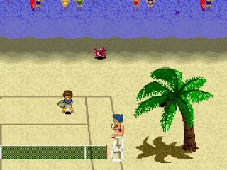 
											Crowd watching in the sea